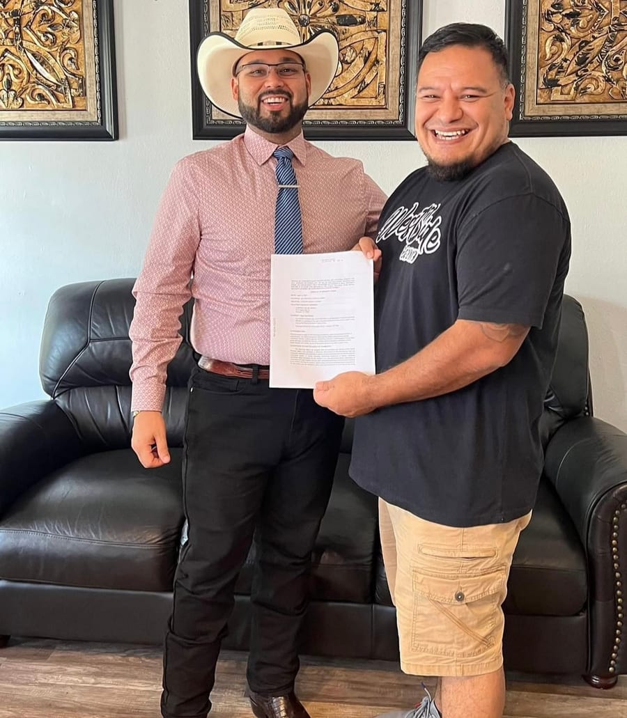 Cliente satisfecho con su resultado legal